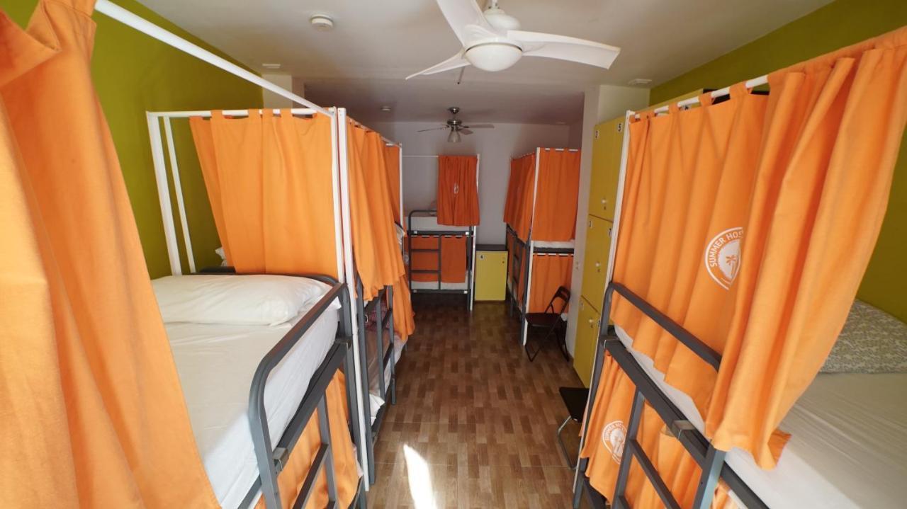 Hostal Summer *